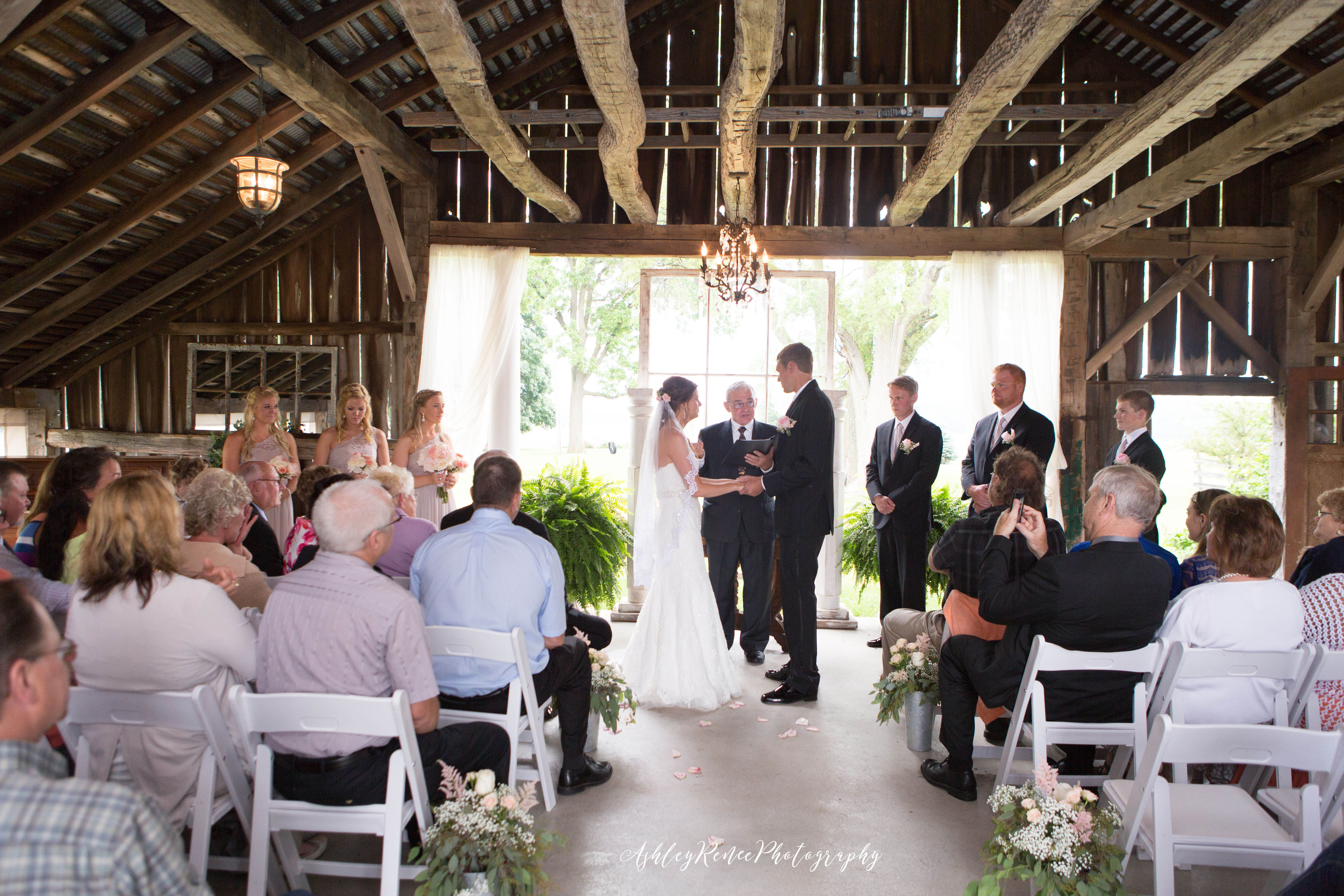 The Farmhouse Weddings Nappanee Indiana Ashley Renee Photography