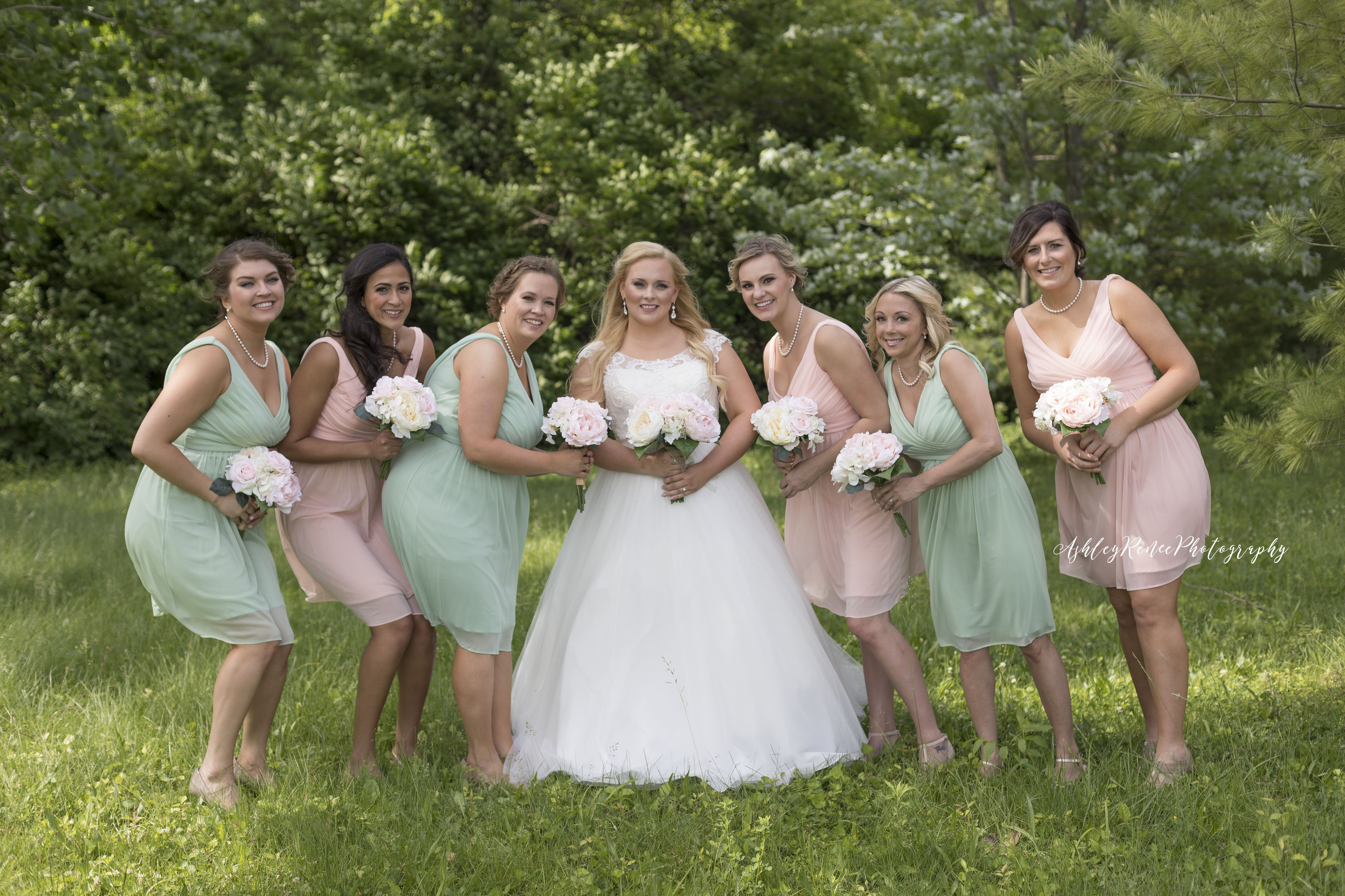 TheWillowsOnWestfieldwedding-bridesmaidsAshleyReneePhotography