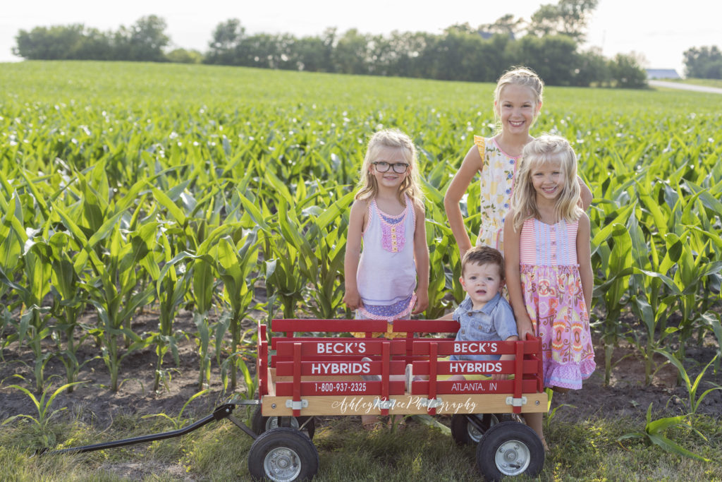 Lafayette Indiana Family Photographer farm session