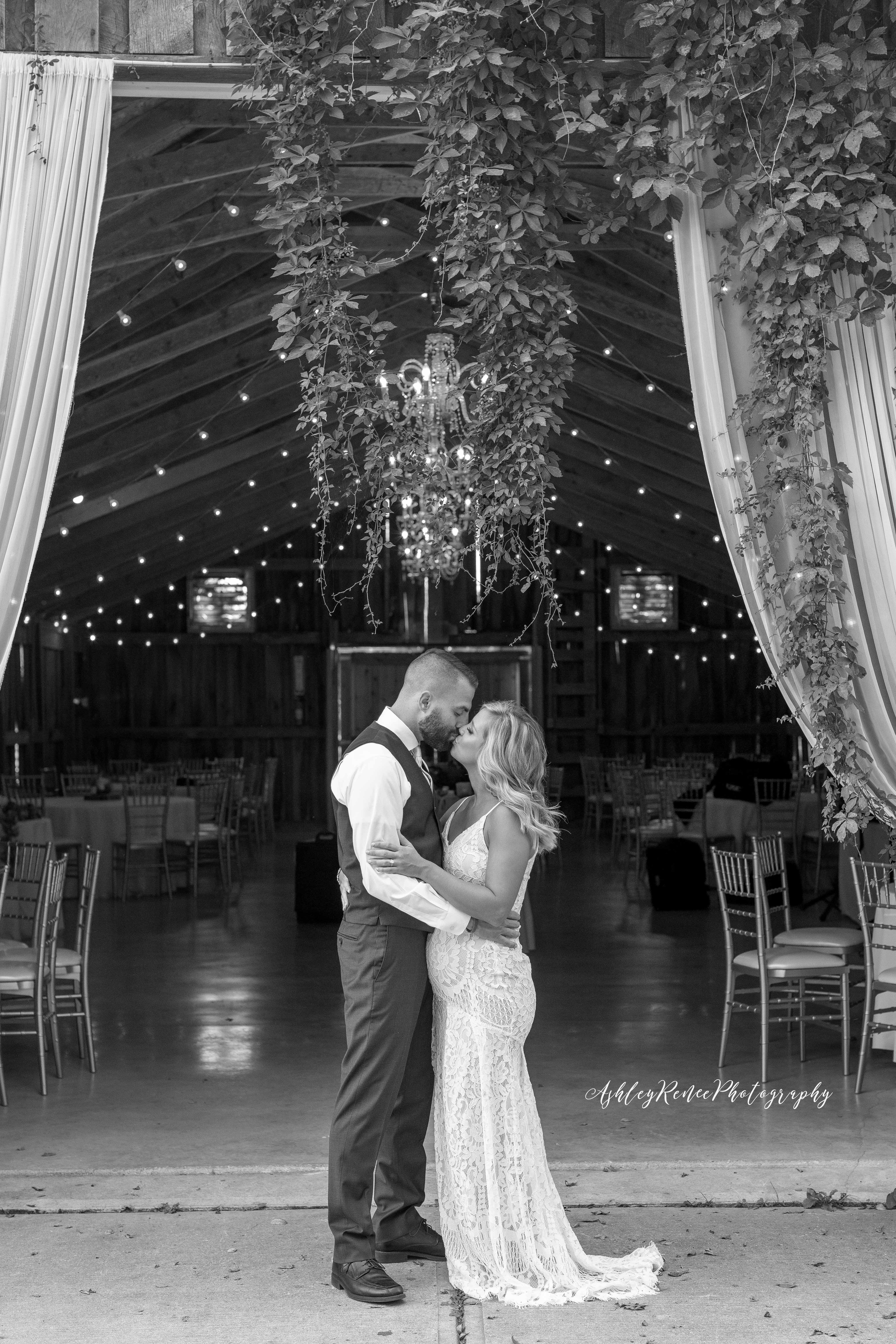 AshleyReneePhotography lafayette Indiana Wedding photographer